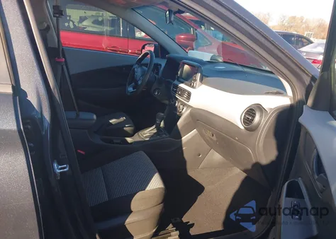 2018 Hyundai Kona Se z USA, uszkodzony, nr VIN KM8K1CAA6JU152451